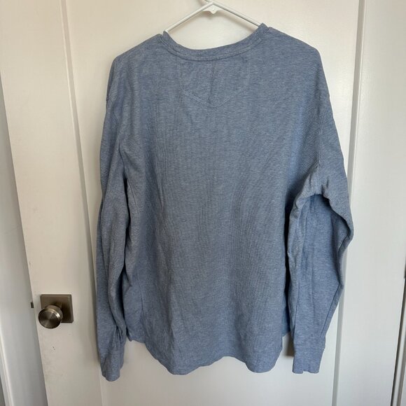 EDDIE BAUER MEN'S SIZE XL LIGHT BLUE CREW NECK LIGHT WEIGHT SWEATER - Picture 2 of 4